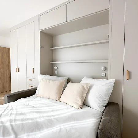 Modern Holesovice