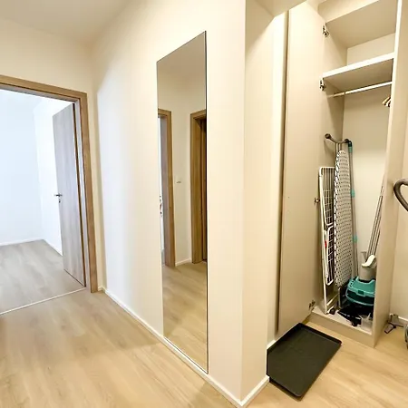 Modern Holesovice Πράγα