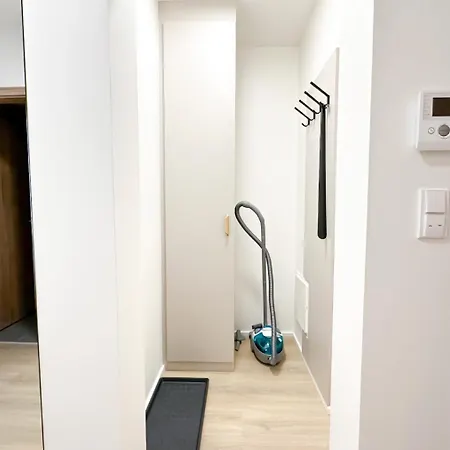 Modern Holesovice *